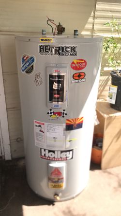 $$140$! Firm!! Electric water heater- boiler electrico (50 gal)
