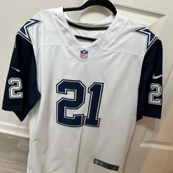 Dallas cowboys Ezekiel Elliot Jersey Size M