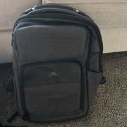High Sierra Endeavor Elite 2.0 Laptop Backpack in Grey Heather