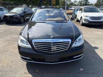 2010 Mercedes-Benz S 550