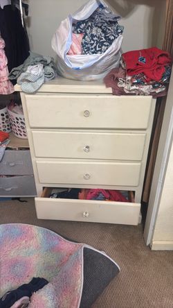 4 Drawer Dresser