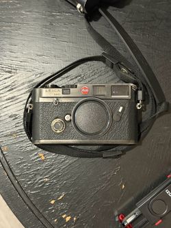 Leica M6 Rangefinder Camera Body