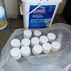Clorox Xtra Blue 11 Pound 23Tab Pool and Spa 3 Inch Long Lasting Chlorinating Tablets