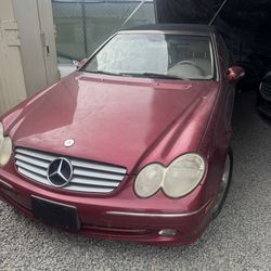 2005 Mercedes Benz CLK 320 Front Cover Bumper