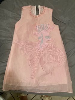 Women dresses