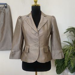 Nine West Suit Set Size 4 Gold Beige Skirt Suit NWOT 2-Piece Blazer + Skirt
