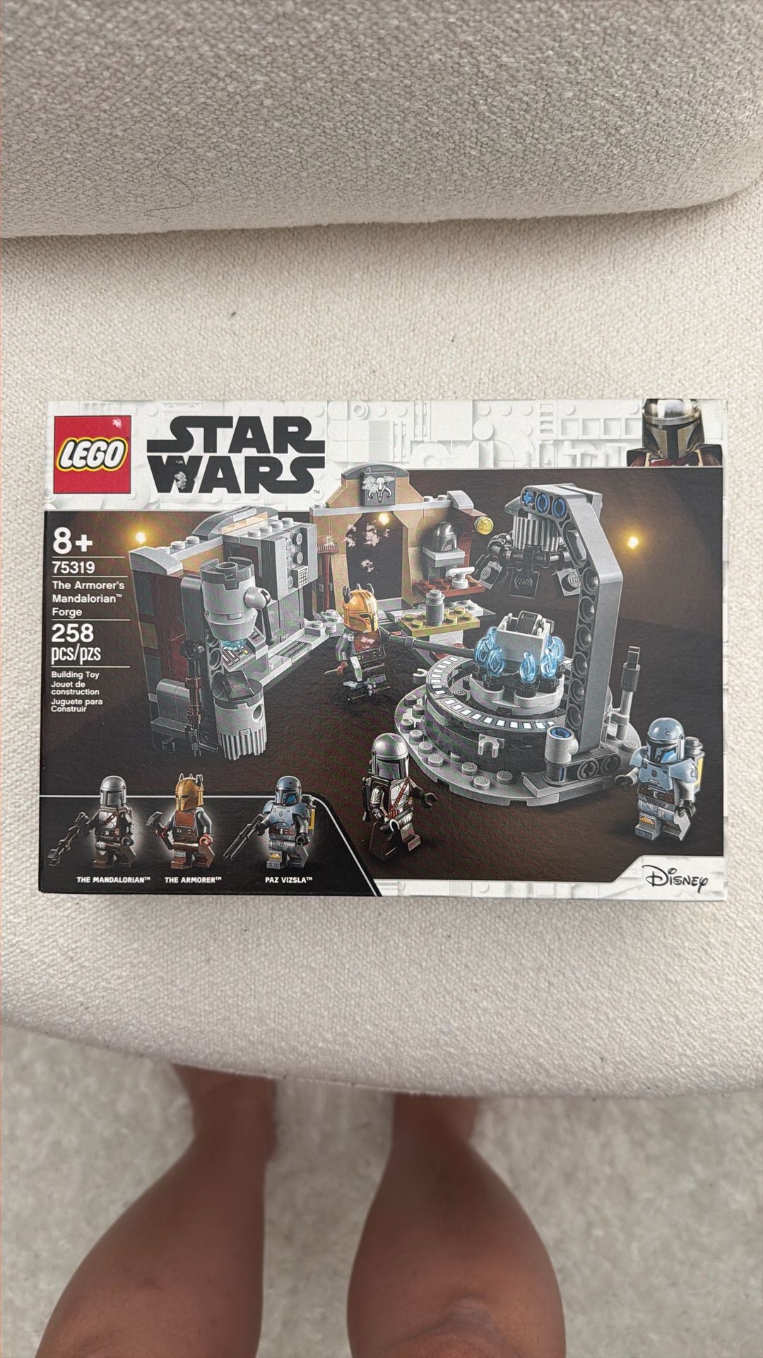 NEW Lego Star Wars, The Armorers Mandalorian Forge