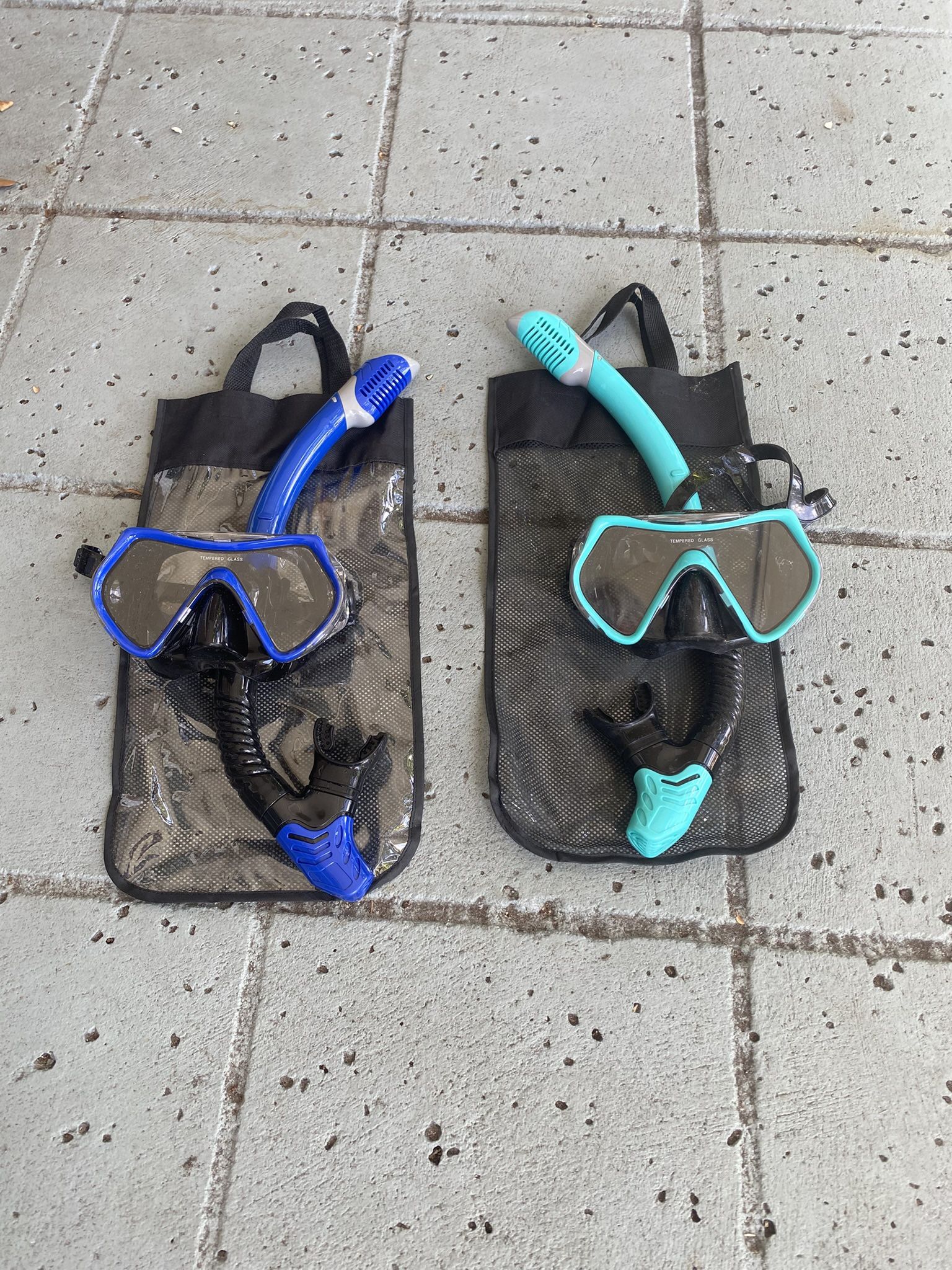 Adult Mask And Snorkel Set