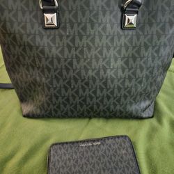 Michael Kors Tote