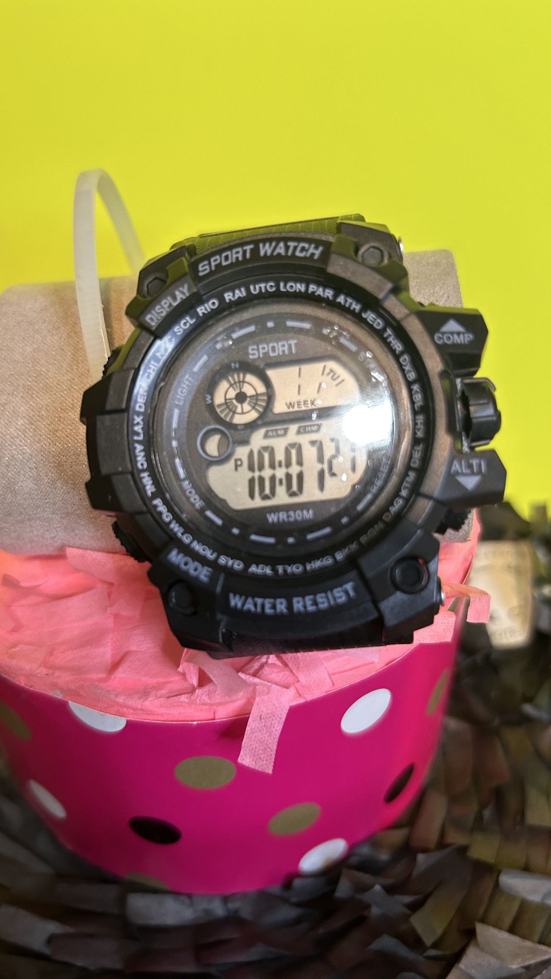 Men’s Digital Waterproof Watch