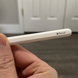 Apple Pencil 2nd Gen! For iPad Pro, iPad Air And iPad Mini! Like New 