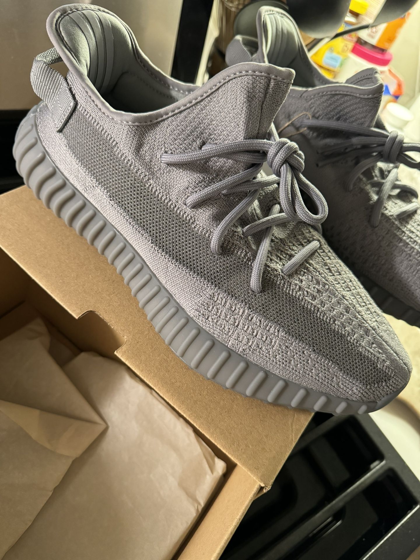 Adidas Yeezy 350 V2 IF 3219 NEW Color: Gray
