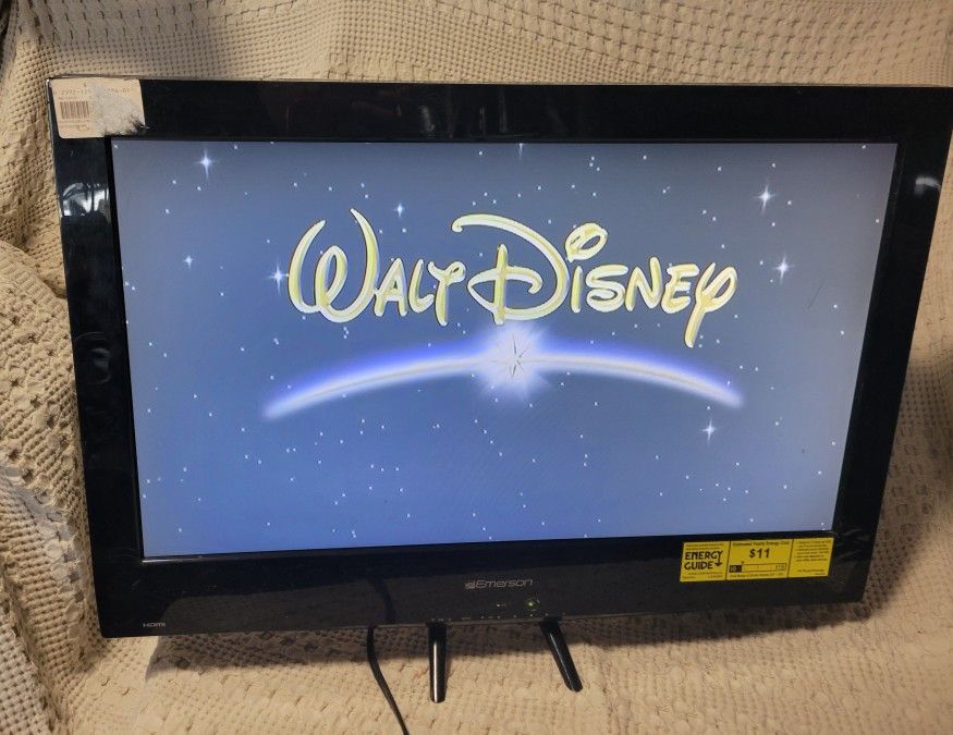 Emerson Tv With DVD player