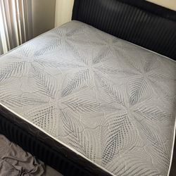 Queen mattress