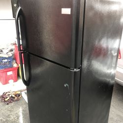 Frigidaire Top Freezer