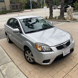 2010 Kia Rio