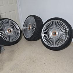 NEW 24inch WHEELS FOR SALE.  Fits RR OR 7 SERIES BMW
