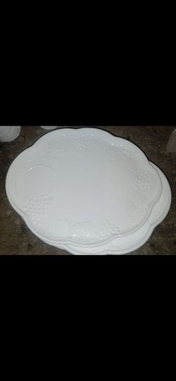 4 Indiana Glass Colony Harvest plates