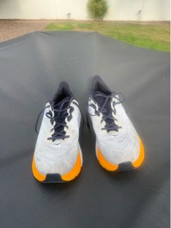 Hoka men’s size 14