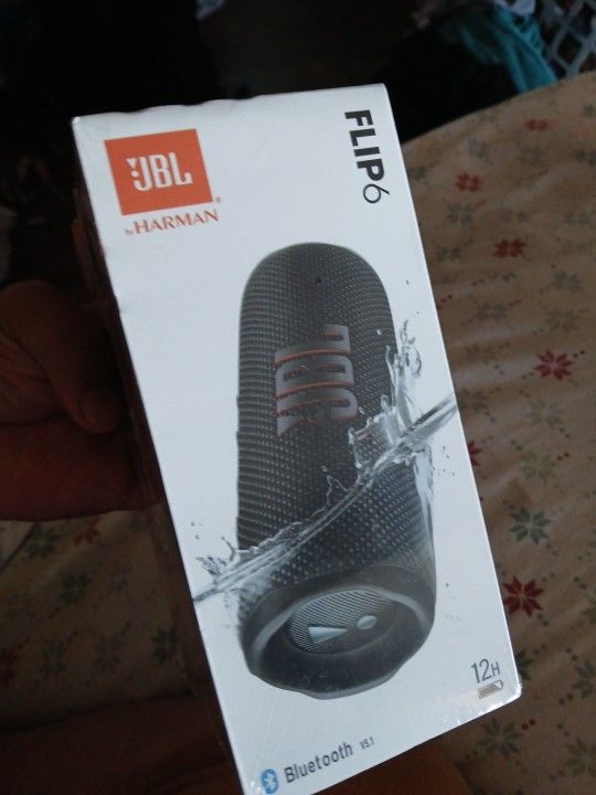 JBL Flip 6 Bluetooth Speaker Brand New