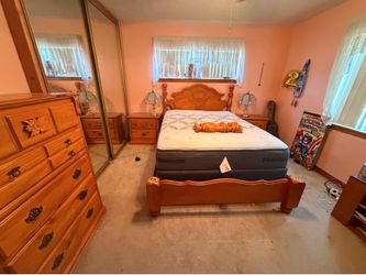 Oak bedroom set and mattress