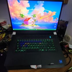 Alienware X17 R2 