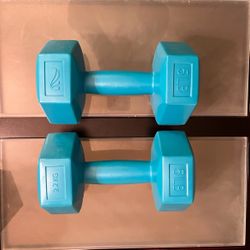 Gym Dumbbell Hexagon Hand Weights, 5 lb Pair - 10 lb Total (Pick up🛒 In Bellevue) *Check out my Other Posts 💕