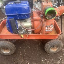 11 HP 385 g.p.m Trash Pump