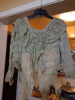 Vintage Lace Magnolia Pearl