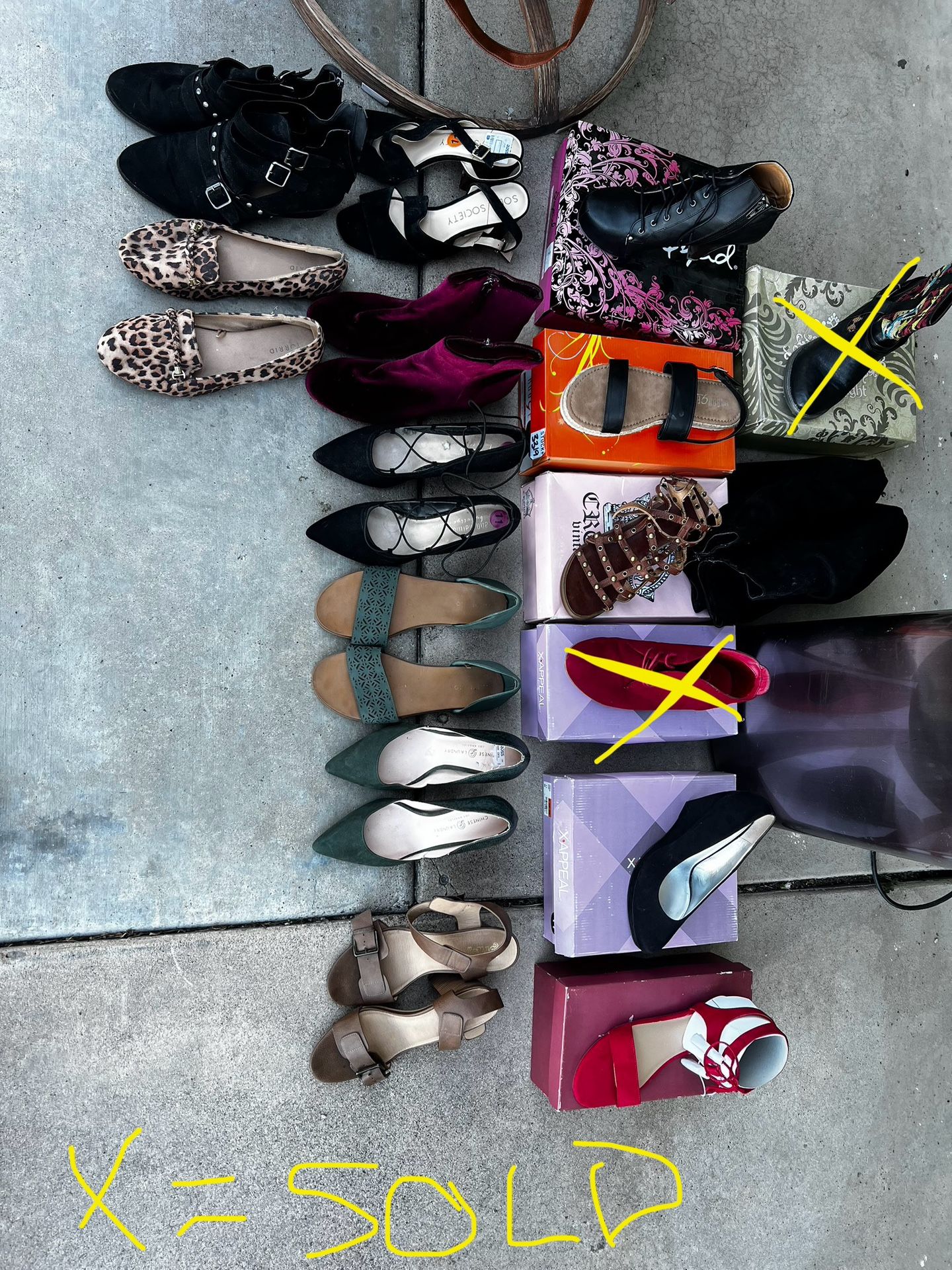 Female Size 10-11 Shoes