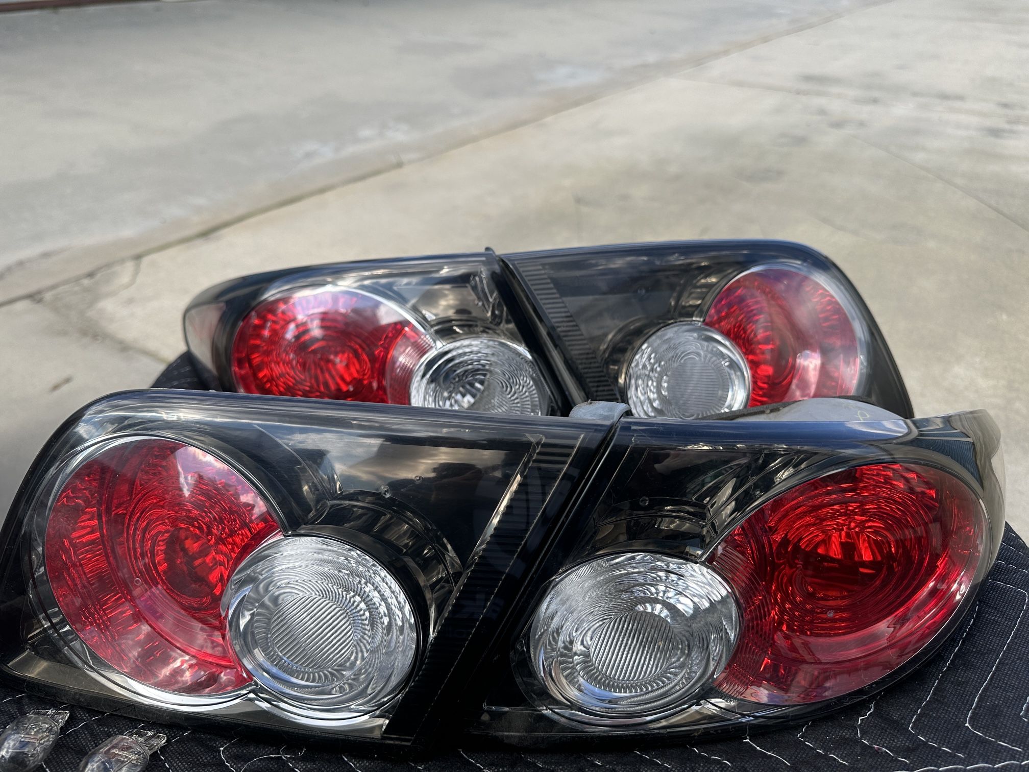 2006 Mazda 6 Tail Lights