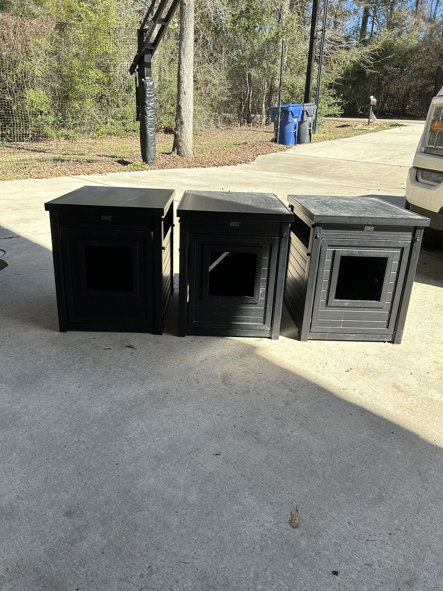 Three Cat Hideaway Litter Boxes