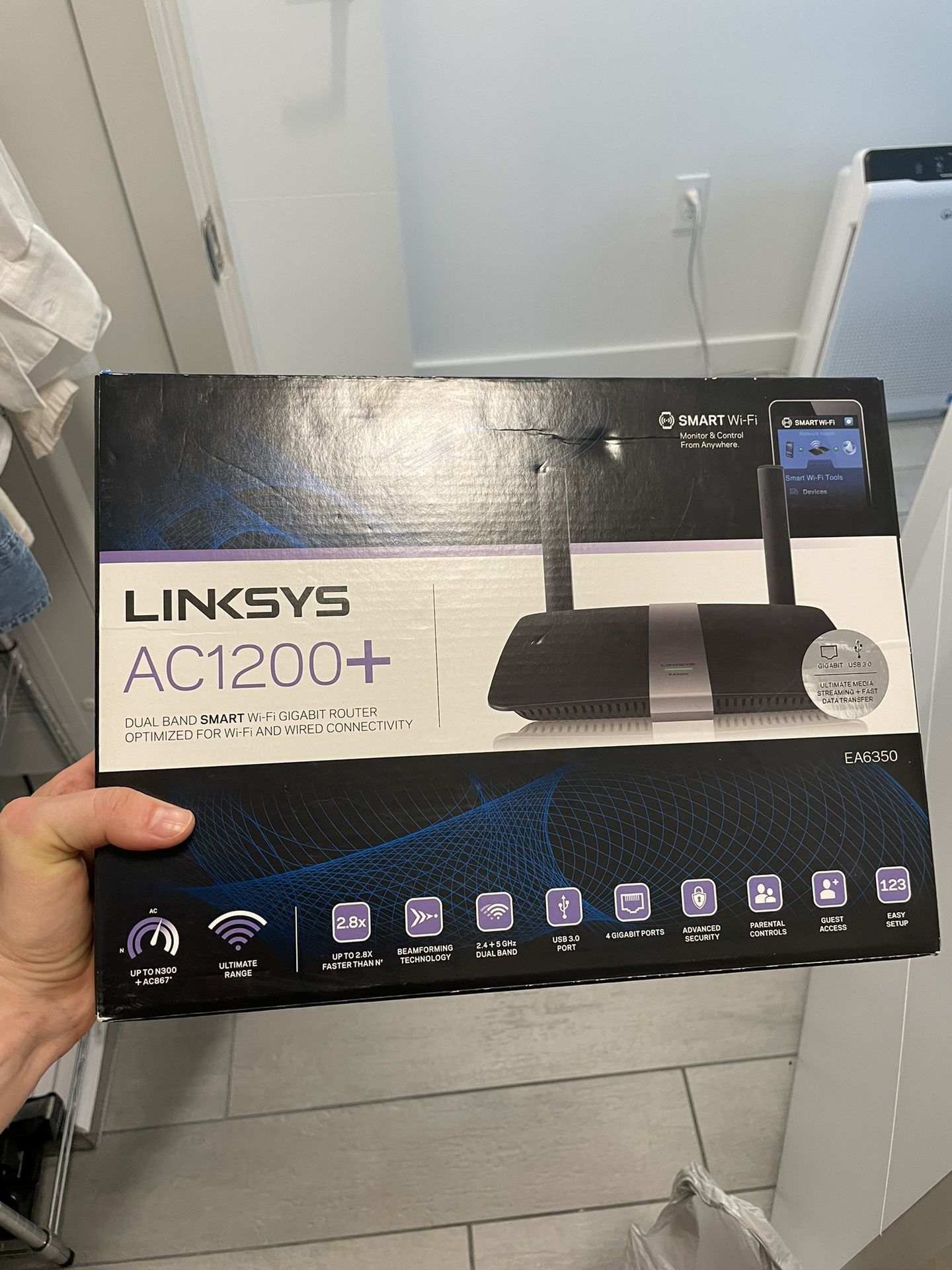 Linksys WiFi router