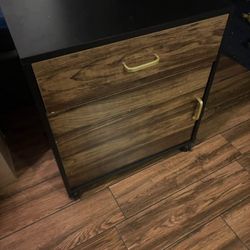 Night Stand FOR $20