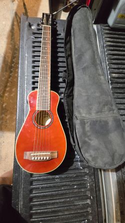 Johnson TrailBlazer Travel guitar with case