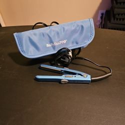 BaBylissPRO Flat Iron 1/2 In Travel Hair Straightener 