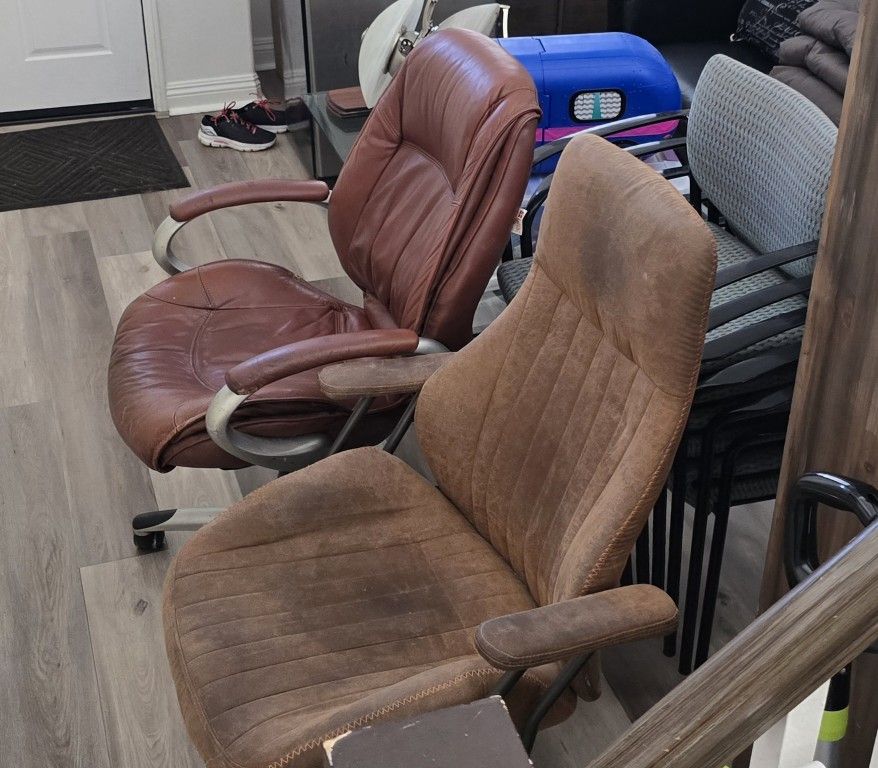 TWO FREE DESK CHAIRS