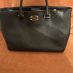 Black Michael Kors 