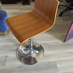 5 Bar Stools Excellent Condition $50 Each