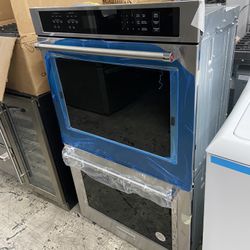New Kitchen Aid Double Oven 30” Wide