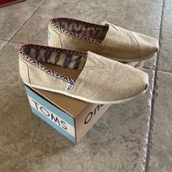 Toms Women’s 7.5