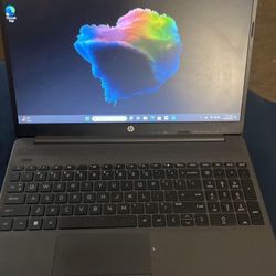 Hp Laptop 15.7 Inches