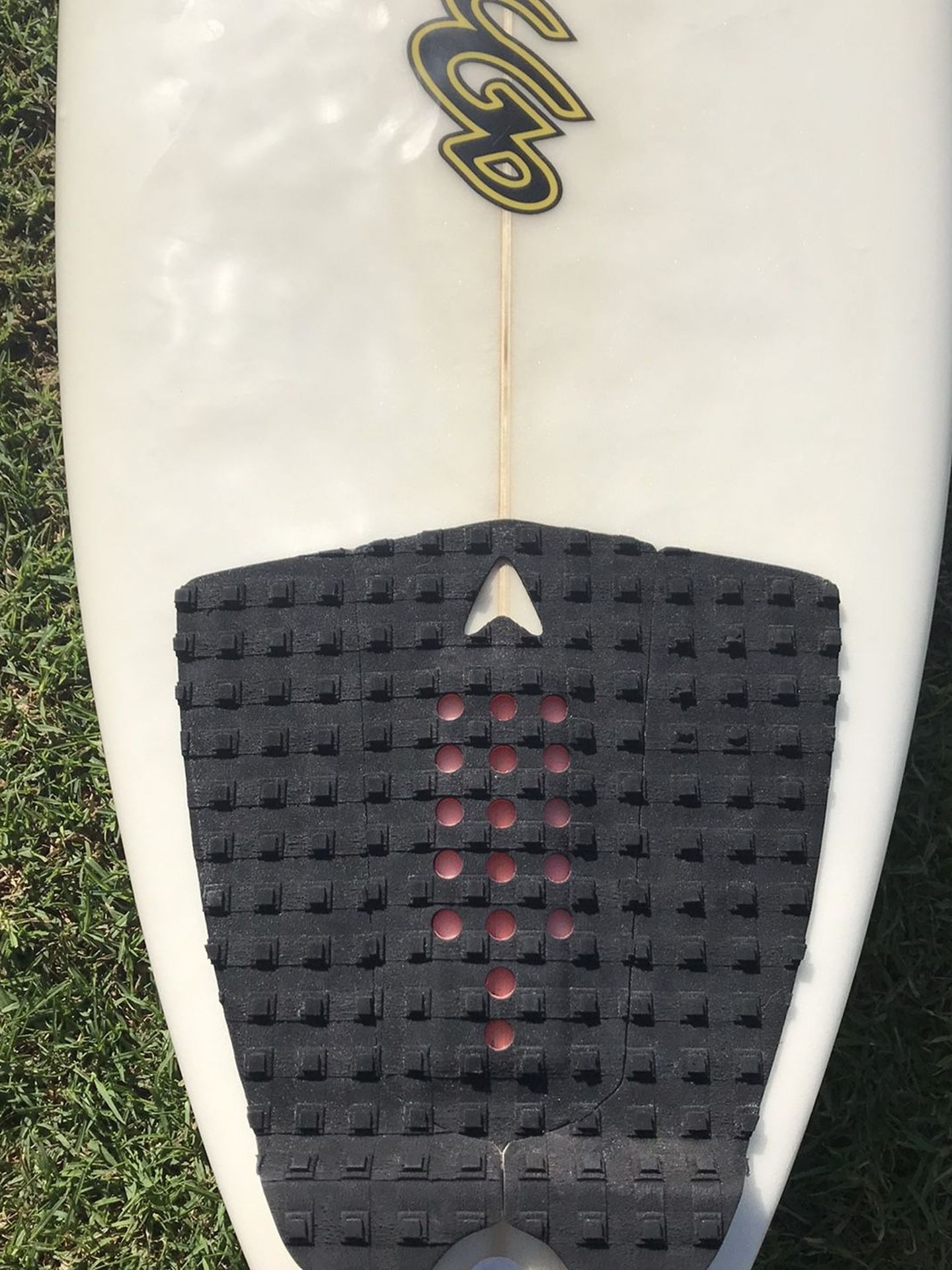 CGD Surfboard + Fins : 6’1”