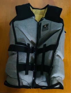 Liquid Force Adult Life Vest