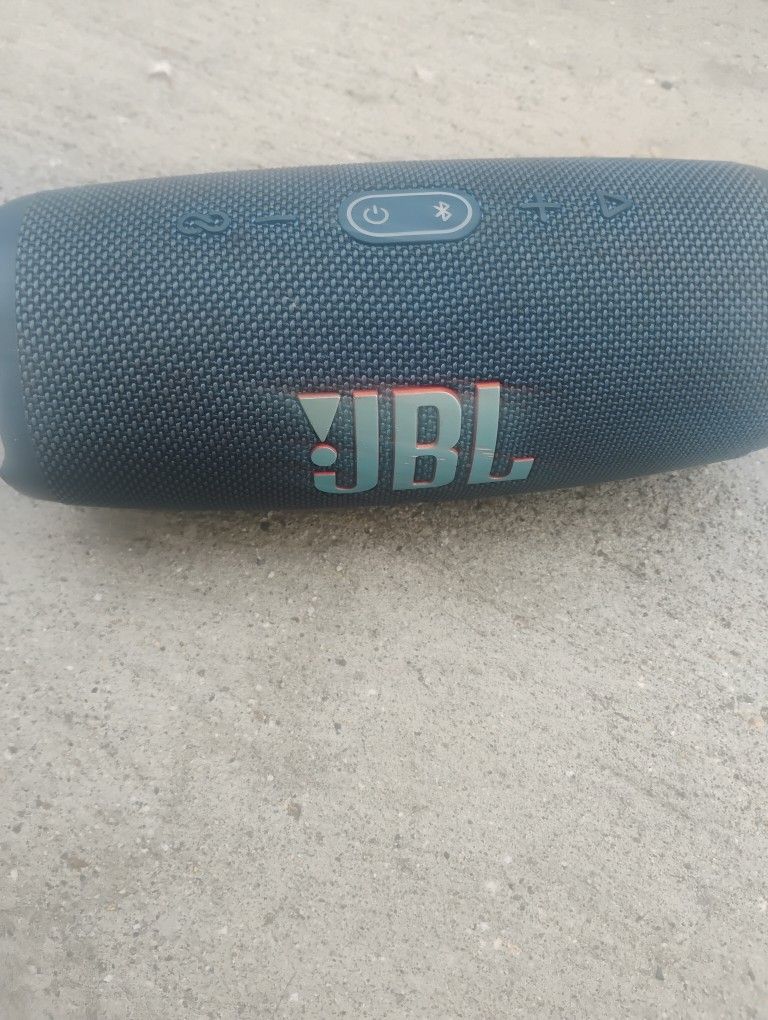 JBL charge 5 Portable Bluetooth Speaker