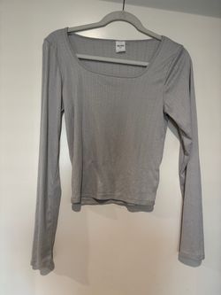 Hollister Gray Ribbed Long Sleeve Sleep Top sz M