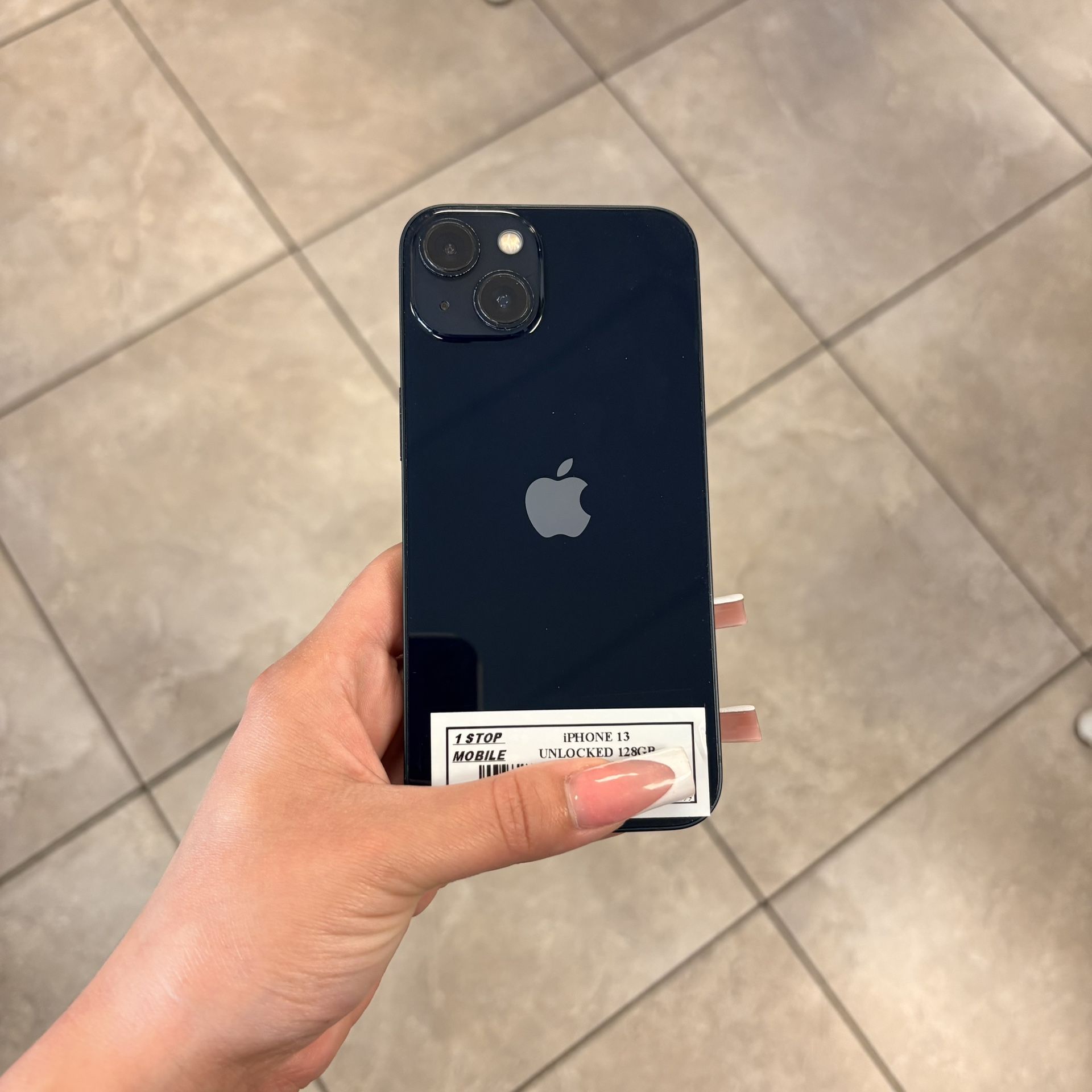 iPHONE 13 UNLOCKED
