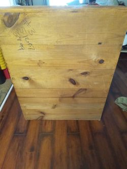 Small roller desk