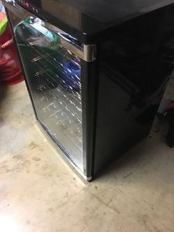 Wine Fridge For 56 Bottles Avanti Wc600cl Wc601cl For Sale In Frisco Tx Offerup