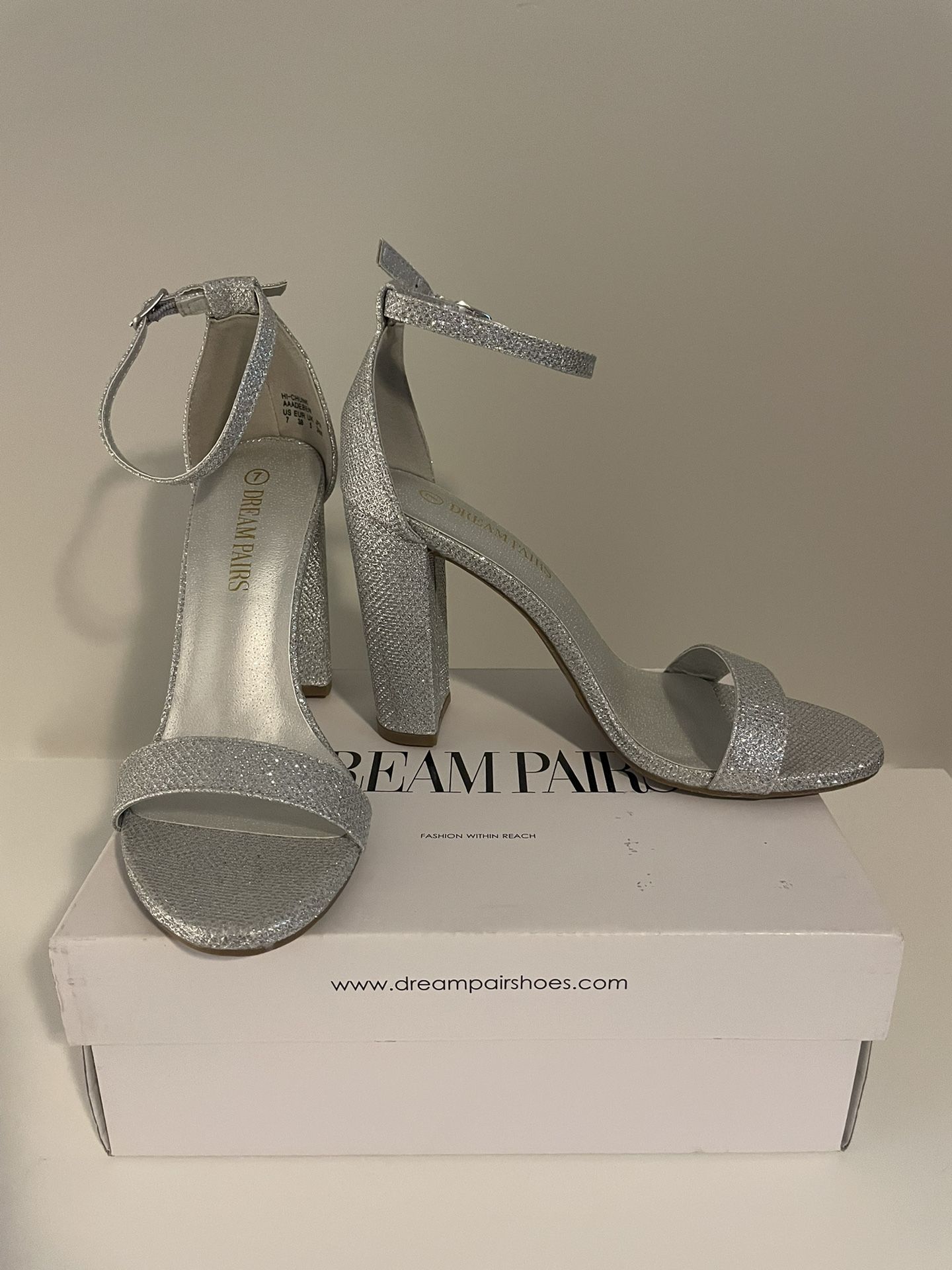 DREAMPAIRS Silver Sparkle/Glitter Heels